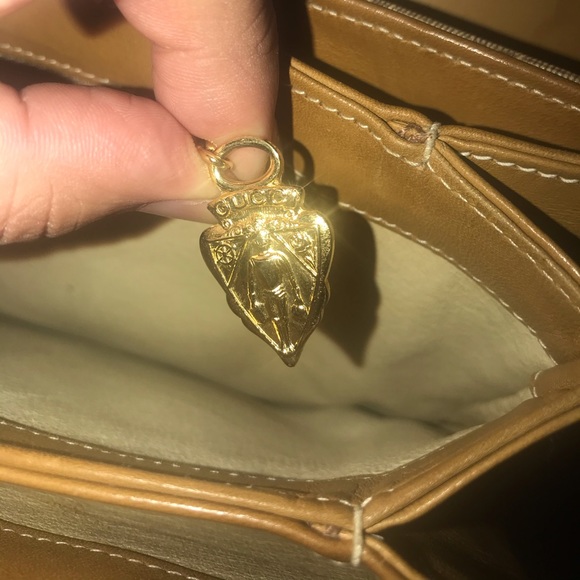 VINTAGE GUCCI BAGUETTE BAG - Picture 6 of 7